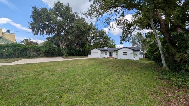 2712 Goldenrod Dr in Winter Park, FL - Building Photo - Building Photo