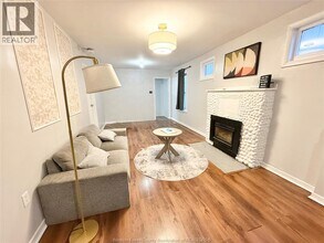 970 Westminster Blvd in Windsor, ON - Building Photo - Building Photo