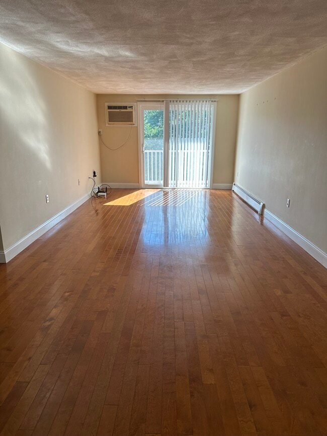 property at 16 Kenmar Dr