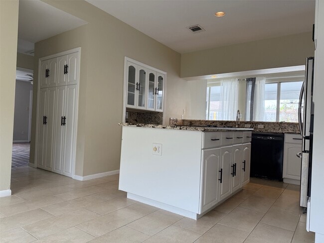 11423 Wickersham Ln