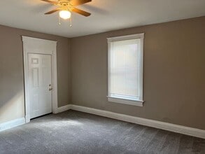 3643 W 8th St in Cincinnati, OH - Building Photo - Building Photo