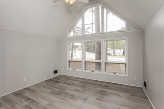 101 Serpentine Rd in Irmo, SC - Building Photo - Building Photo