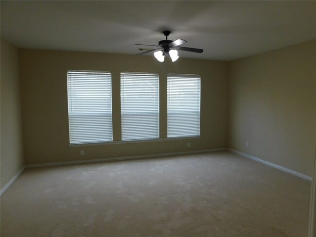 property at 5527 Baron Ridge Ln