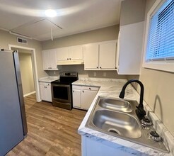 503 16th Ave N in Columbus, MS - Building Photo - Building Photo