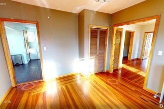 27 Princeton St, Unit 2 in Medford, MA - Building Photo - Building Photo