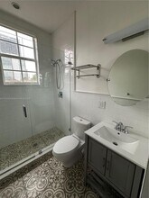 3224 Biscayne Blvd, Unit E1 in Miami, FL - Building Photo - Building Photo