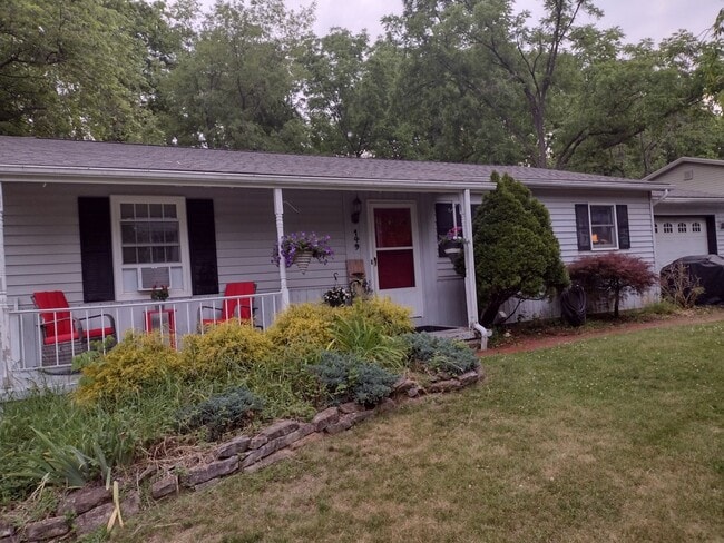 property at 149 Creekside Dr