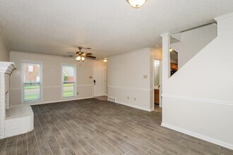 7293 Schilling Cove E in Memphis, TN - Building Photo - Building Photo