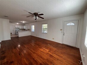 1513 Ruth Ave in Austin, TX - Building Photo - Building Photo