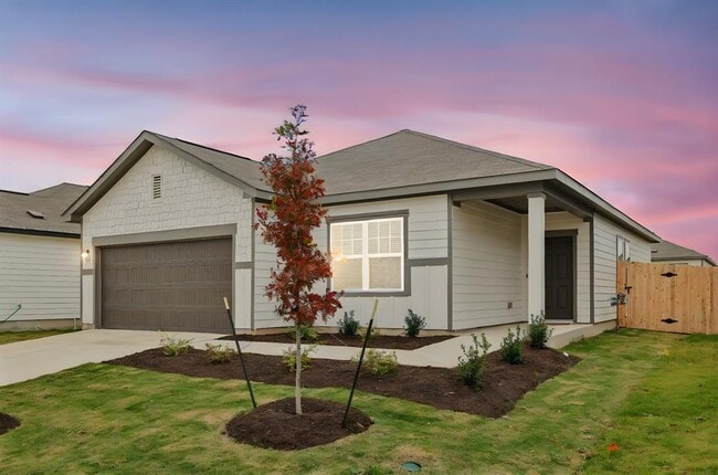 property at 1516 Morris Lp