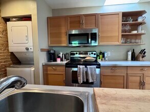 192 W Brookline St, Unit 4 in Boston, MA - Building Photo - Building Photo