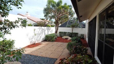 21500 Campo Allegro Dr in Boca Raton, FL - Building Photo - Building Photo