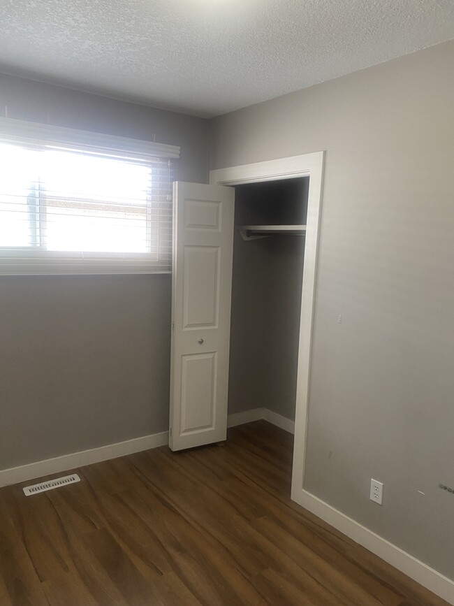 property at 1438 45 St SW