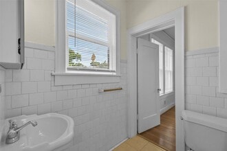 436 Westmoreland St in Houston, TX - Building Photo - Building Photo