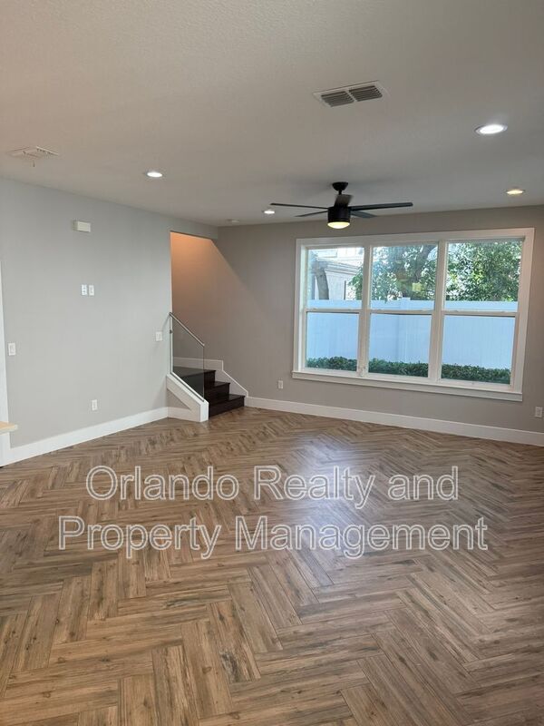 521 Peachtree Rd in Orlando, FL - Building Photo - Building Photo