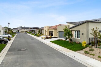 Kindred Balfour in Brentwood, CA - Foto de edificio - Building Photo