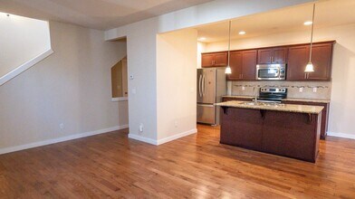 14520 17th Ave W in Lynnwood, WA - Building Photo - Building Photo