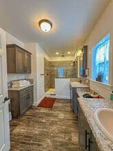 214 Taylor Rd in Stamford, NY - Building Photo - Building Photo
