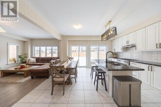 91 Kennedy Blvd in New Tecumseth, ON - Building Photo - Building Photo