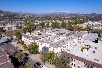 620 N Louise St in Glendale, CA - Building Photo - Building Photo