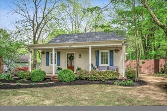 268 N Main St in Collierville, TN - Building Photo - Building Photo