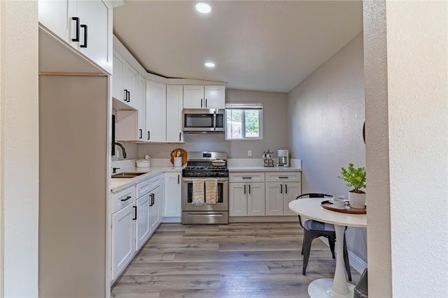 1649 Crestview Ave, Unit 1 in San Bernardino, CA - Building Photo - Building Photo