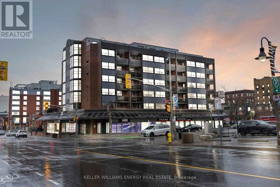 80 Athol St E in Oshawa, ON - Building Photo