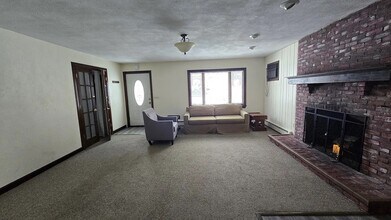 140 East St in Middleton, MA - Building Photo - Building Photo