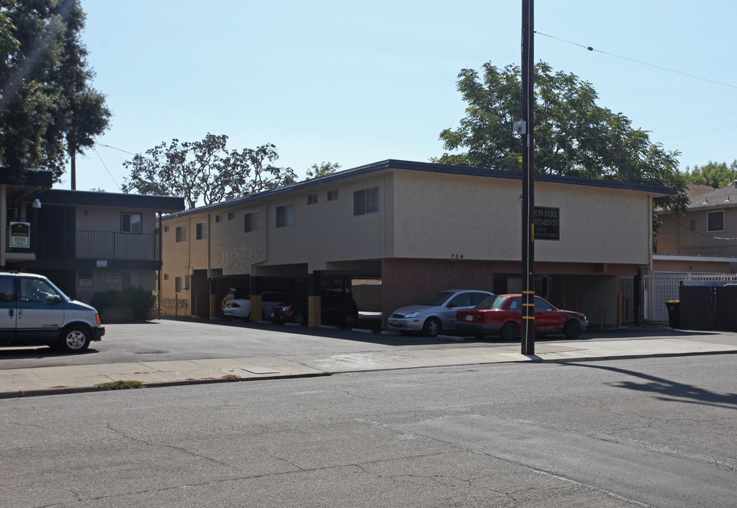 Edison Park Apartments in Stockton, CA - Building Photo