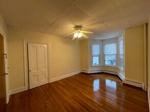 7 Mt Vernon St in Boston, MA - Building Photo - Building Photo