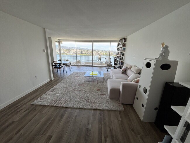 1555 Lakeside Dr in Oakland, CA - Building Photo - Building Photo