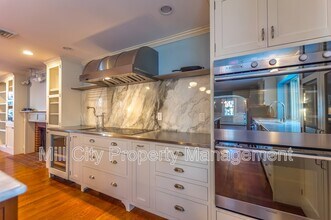 24 Copeland Dr in Hudson, NH - Building Photo - Building Photo