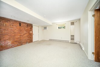 26 Beacon St in Chelsea, MA - Building Photo - Building Photo