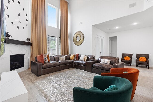 property at 5006 Bent Tree Dr