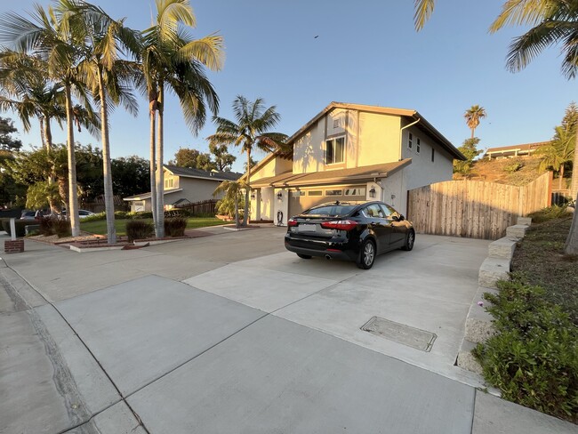 3624 Pontiac Dr in Carlsbad, CA - Building Photo - Building Photo