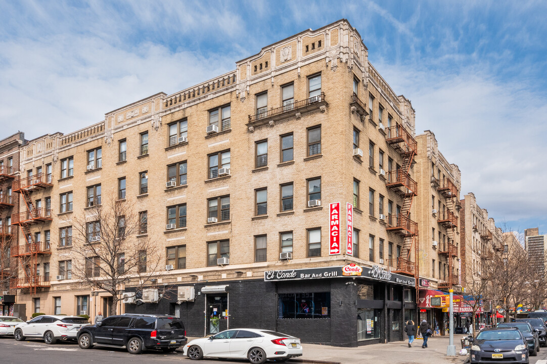 1261 St Nicholas Avenue in New York, NY - Building Photo