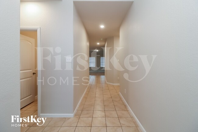 712 Rutherford Dr in Crowley, TX - Building Photo - Building Photo