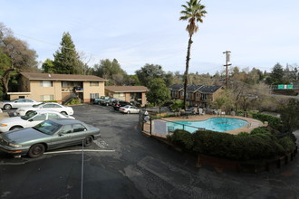 Placer Terrace in Auburn, CA - Building Photo - Building Photo