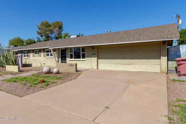 6744 E Vernon Ave in Scottsdale, AZ - Building Photo - Building Photo