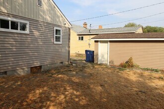 418 E Hawthorne Rd in Spokane, WA - Building Photo - Building Photo
