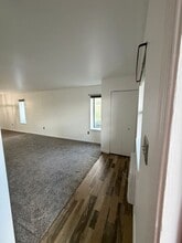 1334 W Wyomissing Ct in West Lawn, PA - Building Photo - Building Photo