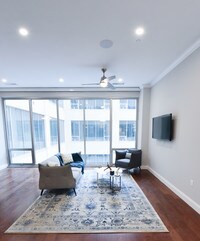 Building Photo - Kaufmann's Grand on Fifth Avenue Apartments in Pittsburgh, Pennsylvania