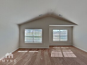 5012 Golden Flyer Ln in Charlotte, NC - Building Photo - Building Photo