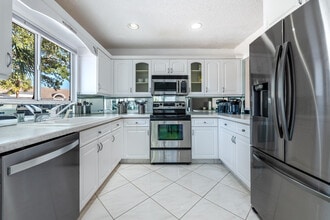 7485 Glendevon Ln in Delray Beach, FL - Building Photo - Building Photo