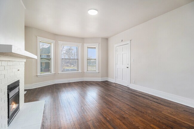 7407 Dunedin St in Detroit, MI - Building Photo - Building Photo