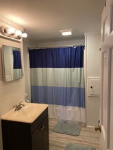17 Hanson St, Unit 19B17-19HanonStreet in Dover, NH - Building Photo - Building Photo