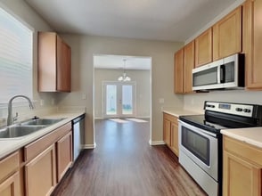 301 Cline Falls Dr in Holly Springs, NC - Building Photo - Building Photo