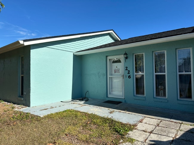 property at 226 E Cedarwood Cir