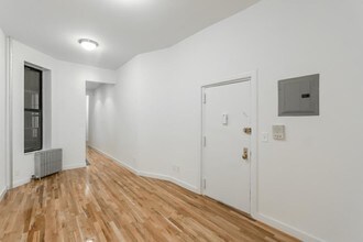 315 e 89 Street in New York, NY - Foto de edificio - Floor Plan
