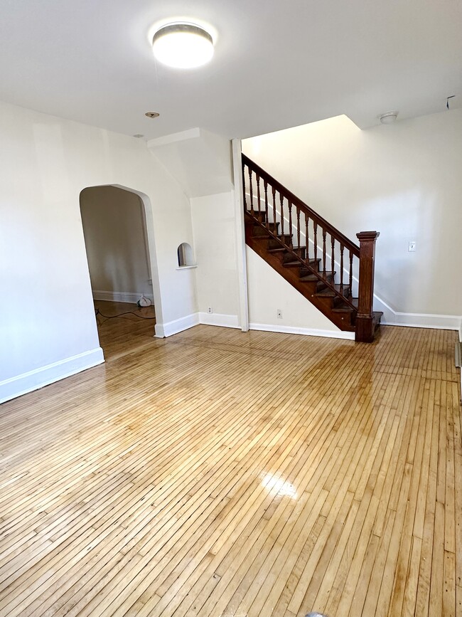 1328 Williamson St in Madison, WI - Building Photo - Building Photo